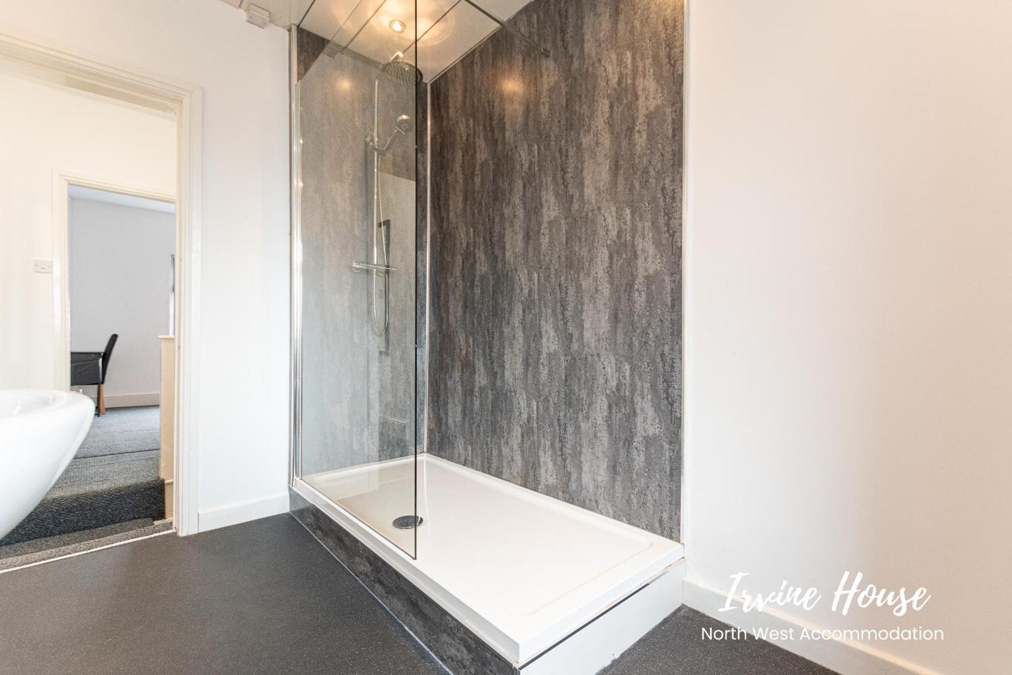 Irvine Contractor Accommodation 利城 外观 照片